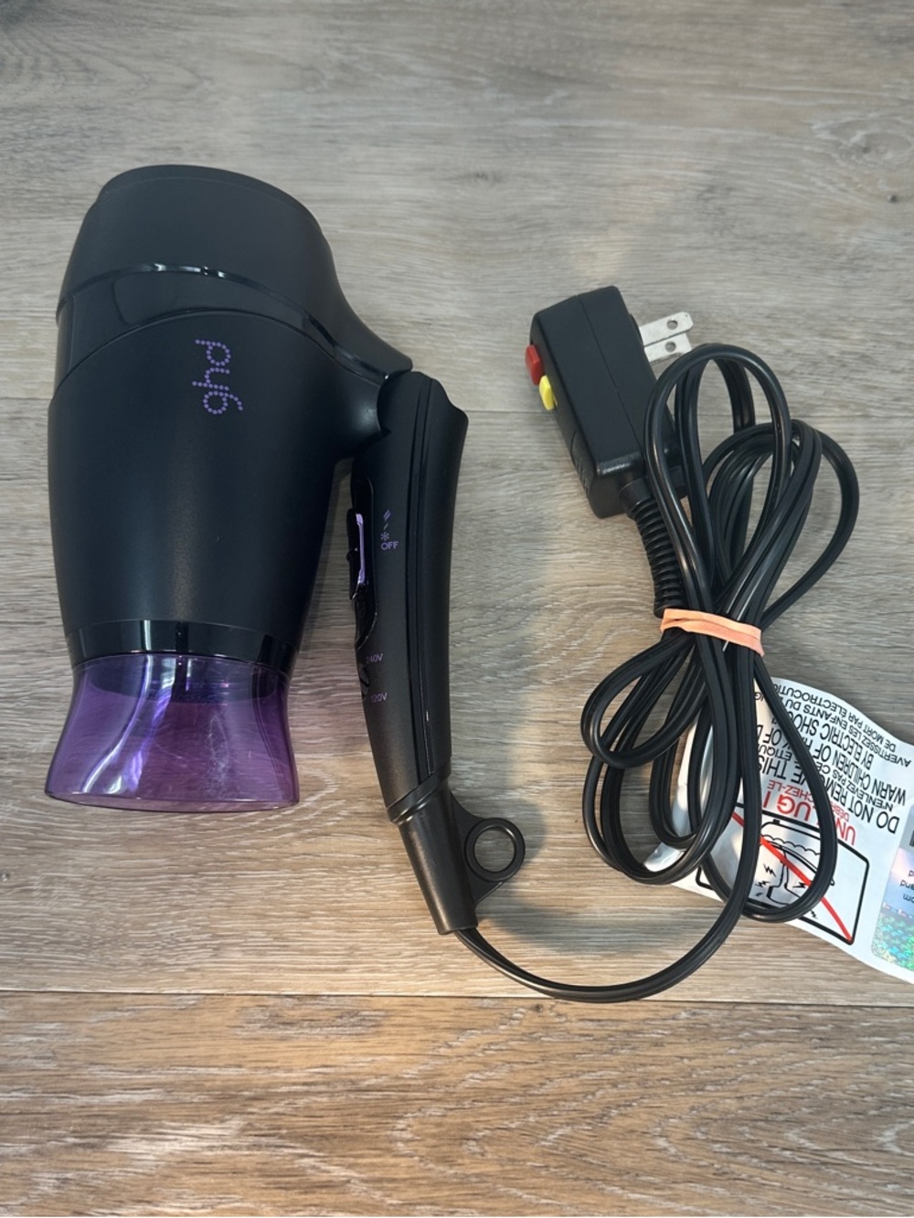 GHD Flight 2.0 Travel Hairdryer Folding Compact Dual Voltage Lightweight 3-Speed